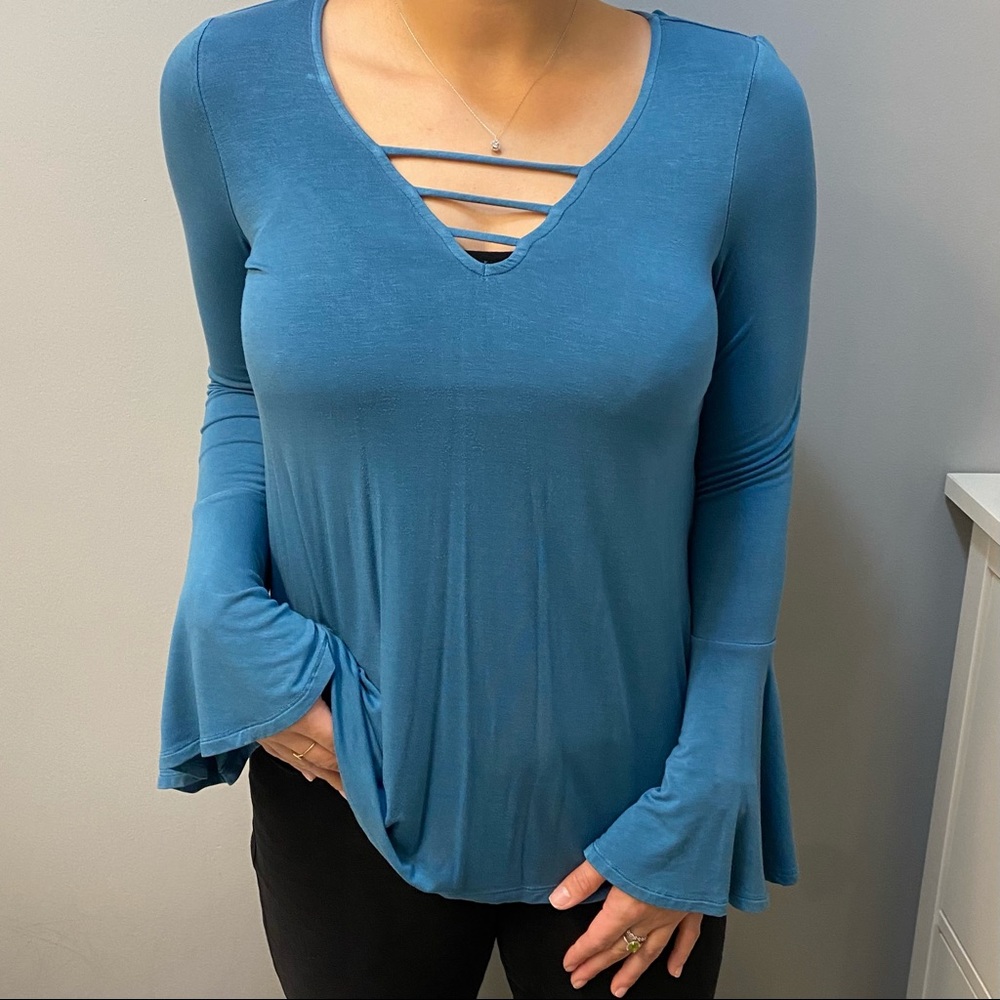 American Eagle long sleeve